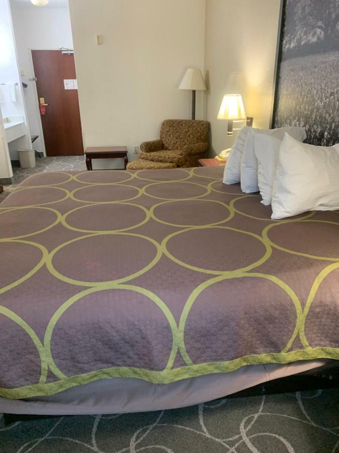 מלון Super 8 By Wyndham Hillsboro Tx מראה חיצוני תמונה